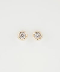 【web限定】ルミフレームジルコニアピュアチタンポストピアス【Lumirise】