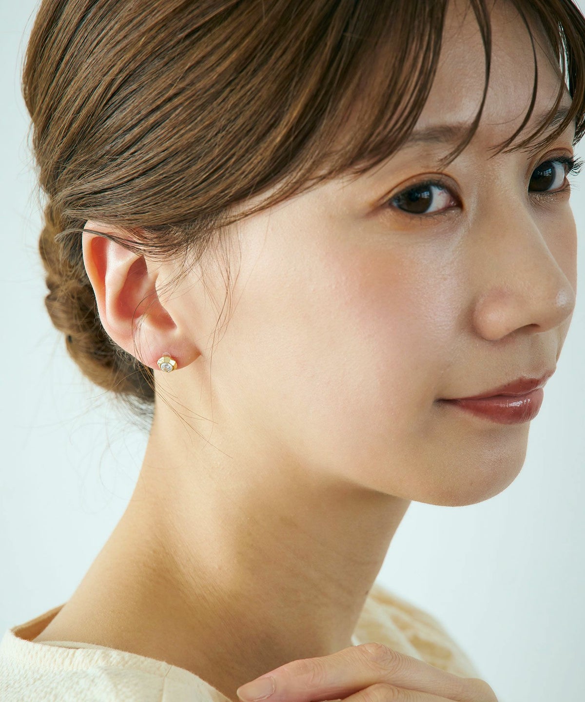【web限定】ルミフレームジルコニアピュアチタンポストピアス【Lumirise】
