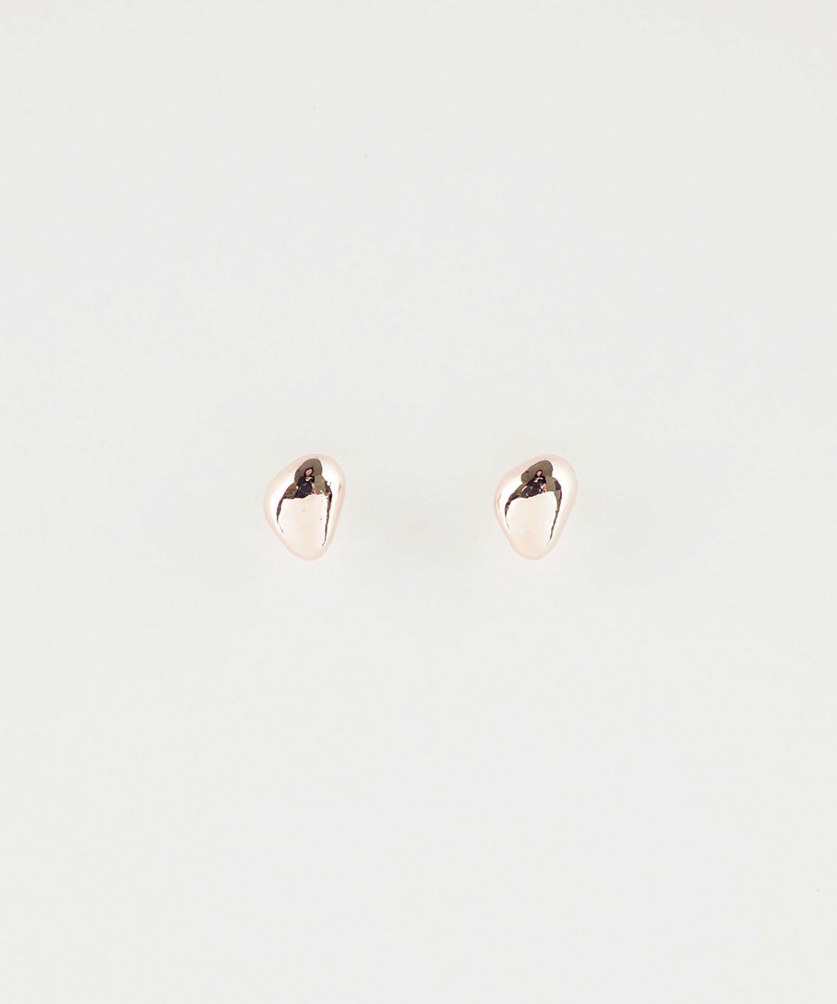 【web限定】ルミグロスグレインピュアチタンポストピアス【Lumirise】