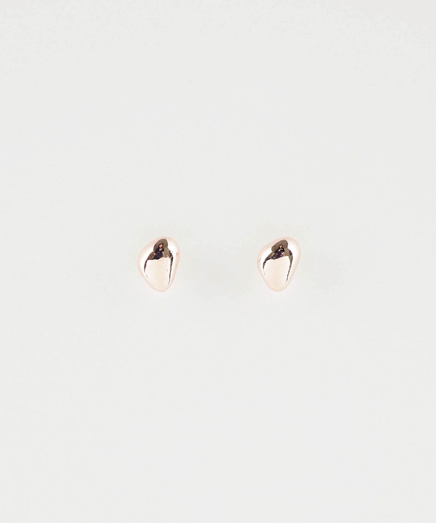 【web限定】ルミグロスグレインピュアチタンポストピアス【Lumirise】