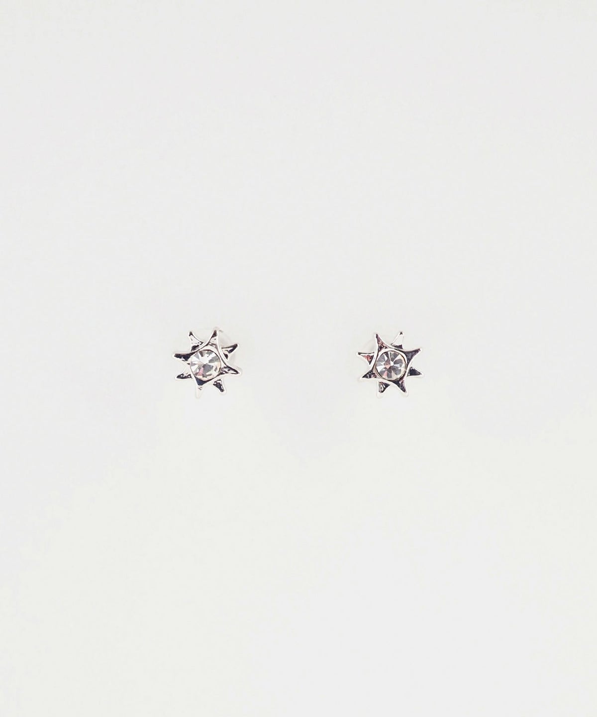 【web限定】ルミミニシャインピュアチタンポストピアス【Lumirise】