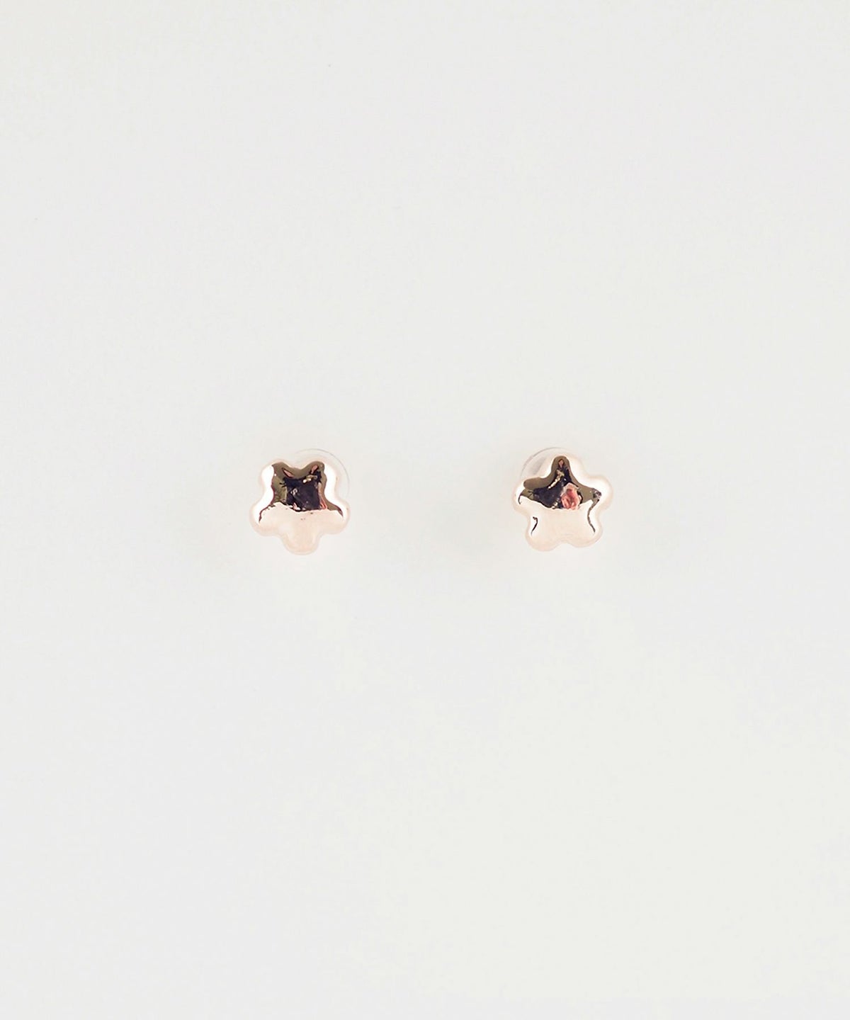 【web限定】ルミタイニースターピュアチタンポストピアス【Lumirise】