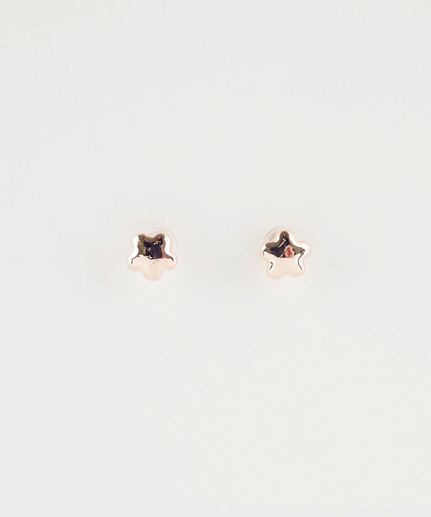 【web限定】ルミタイニースターピュアチタンポストピアス【Lumirise】