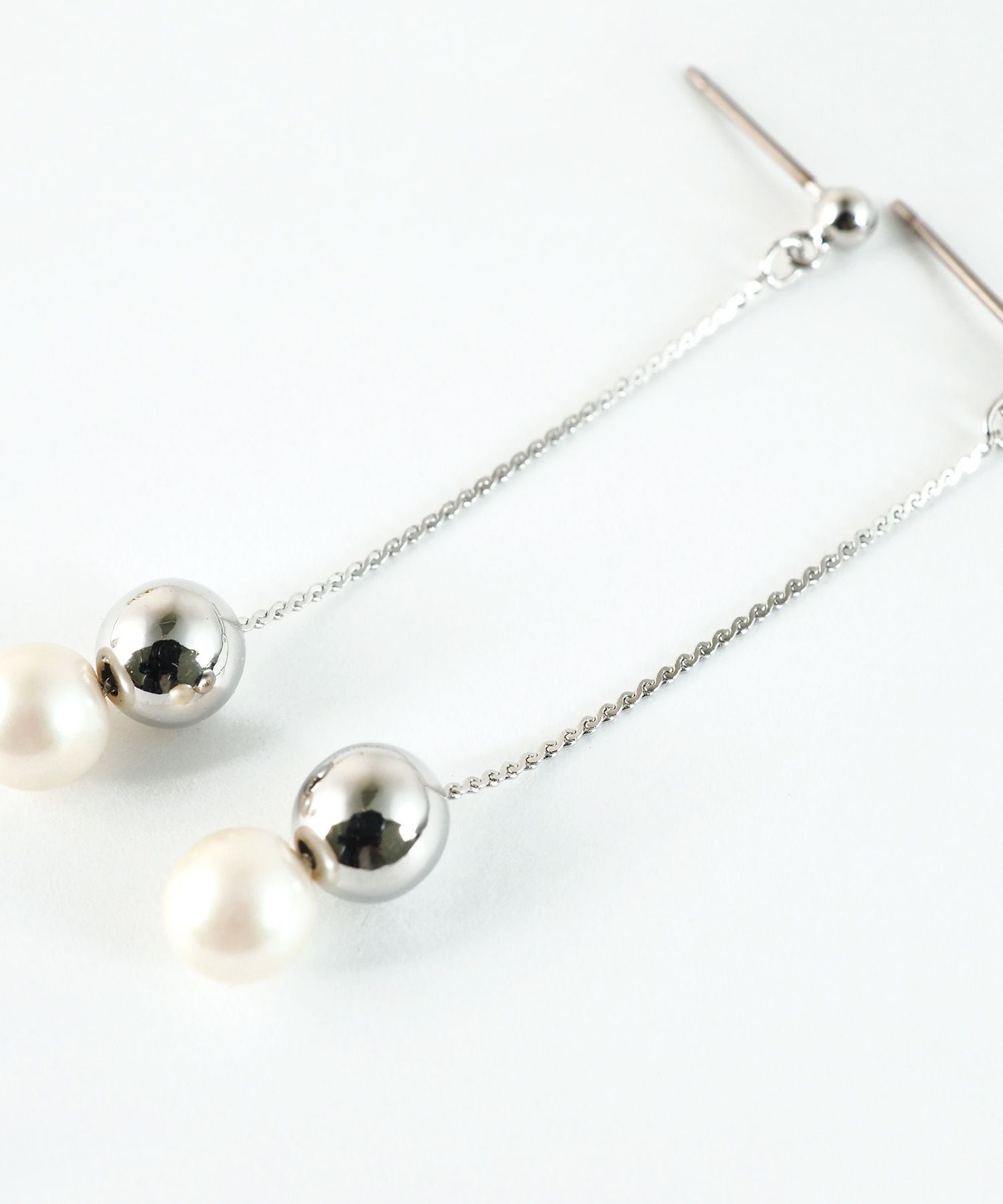 ロングダルマパールピュアチタンポストピアス 【ISS】