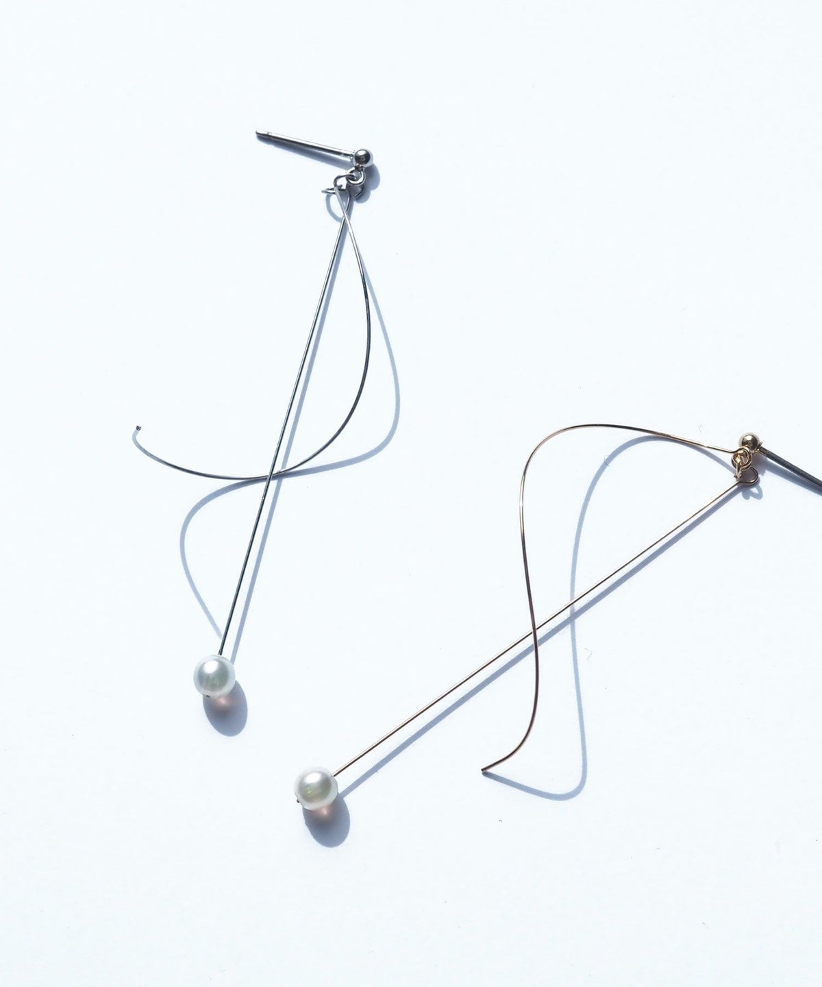 スパイラルパールピュアチタンポストピアス【ISS】