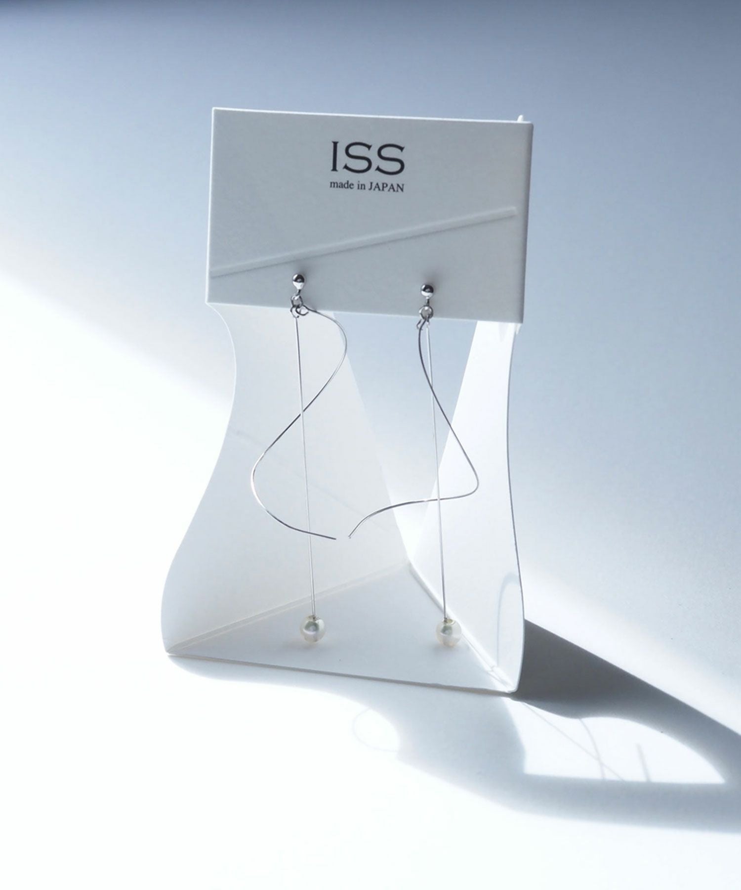 スパイラルパールピュアチタンポストピアス【ISS】