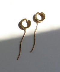 ナローチェーンワンタッチサージカルステンレスイヤリング