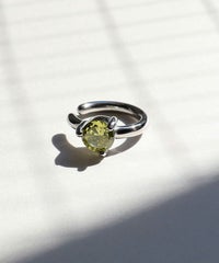 ラウンドキュービックサージカルステンレスイヤーカフ