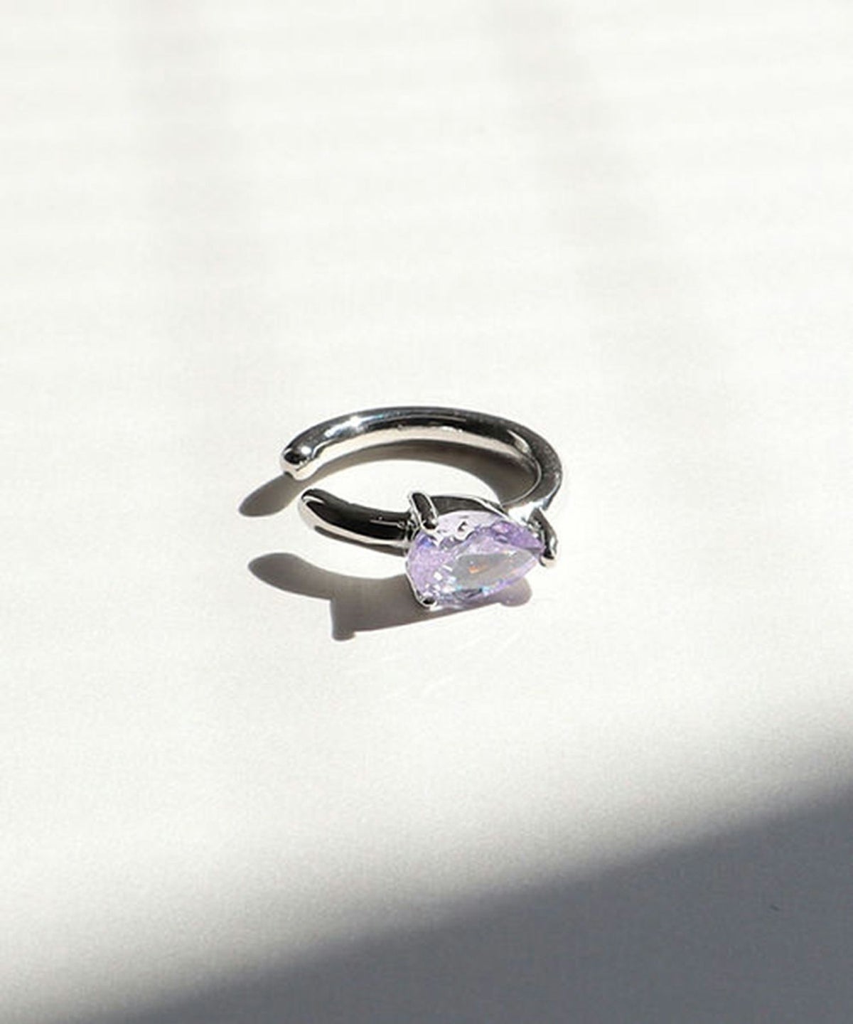 ドロップキュービックサージカルステンレスイヤーカフ