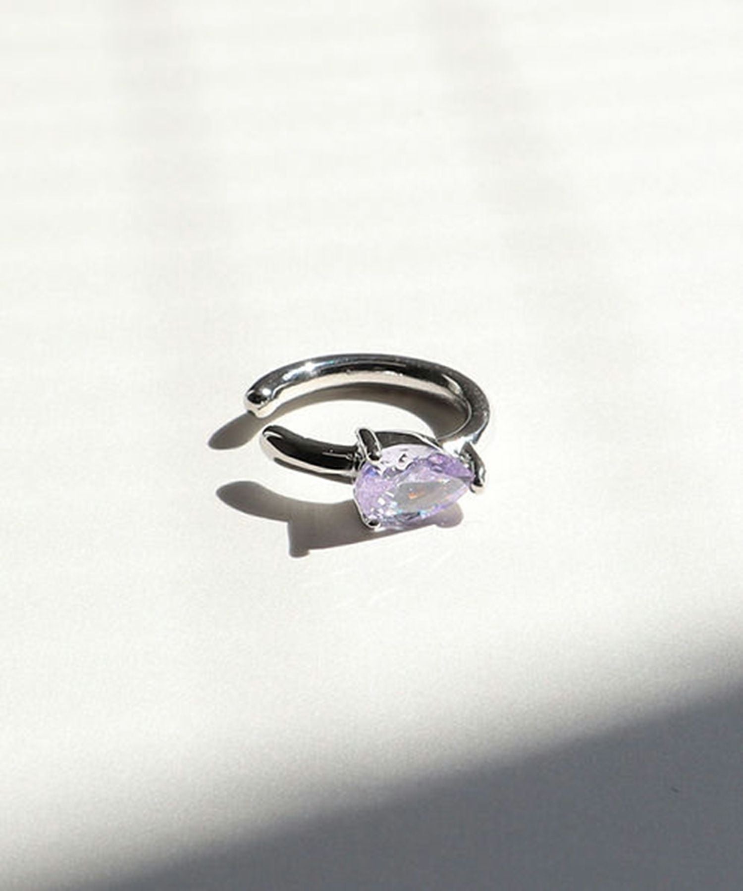 ドロップキュービックサージカルステンレスイヤーカフ