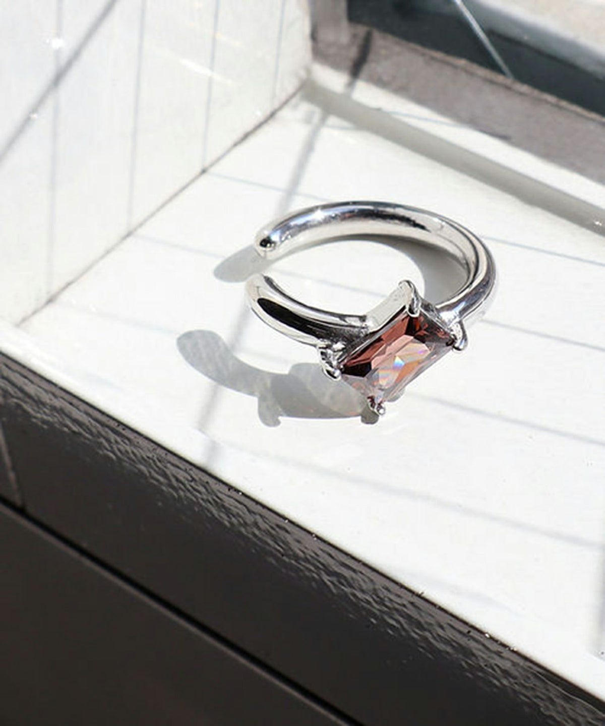 スクエアキュービックサージカルステンレスイヤーカフ