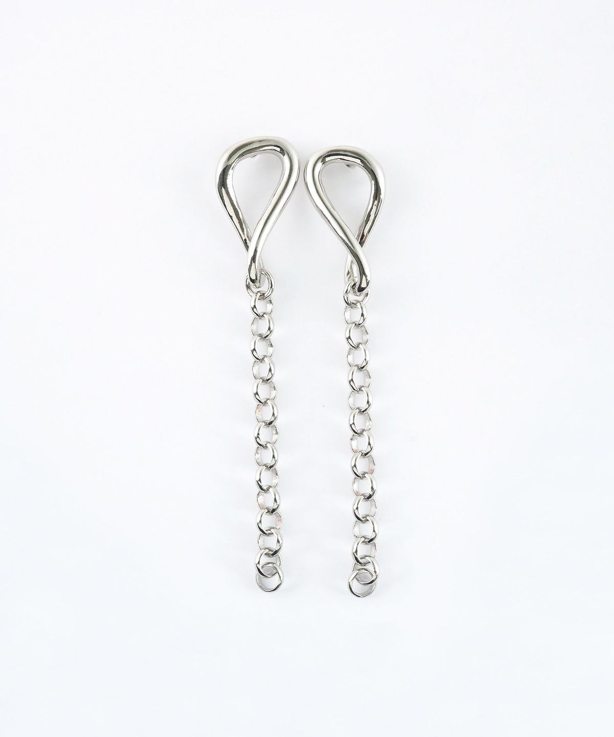 ドロップメタル×チェーンピアス【MUK lucenzio】