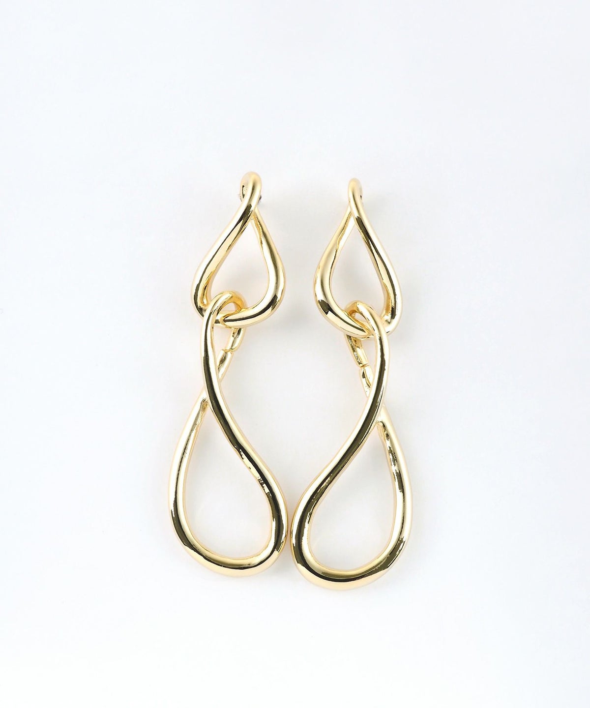 ドロップメタルボリュームピアス【MUK lucenzio】