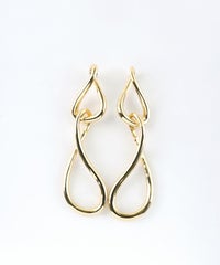 ドロップメタルボリュームピアス【MUK lucenzio】