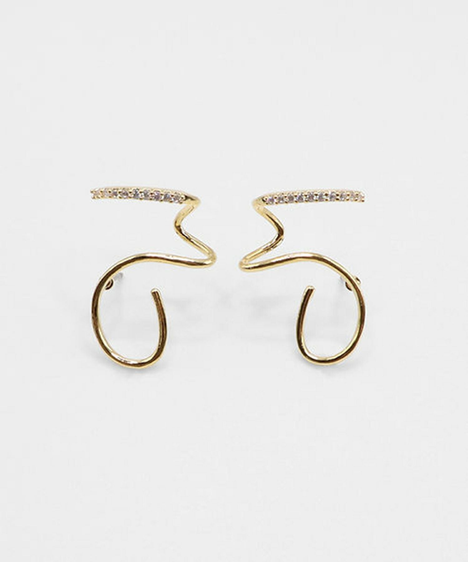 リニアキュービックチタンポストピアス