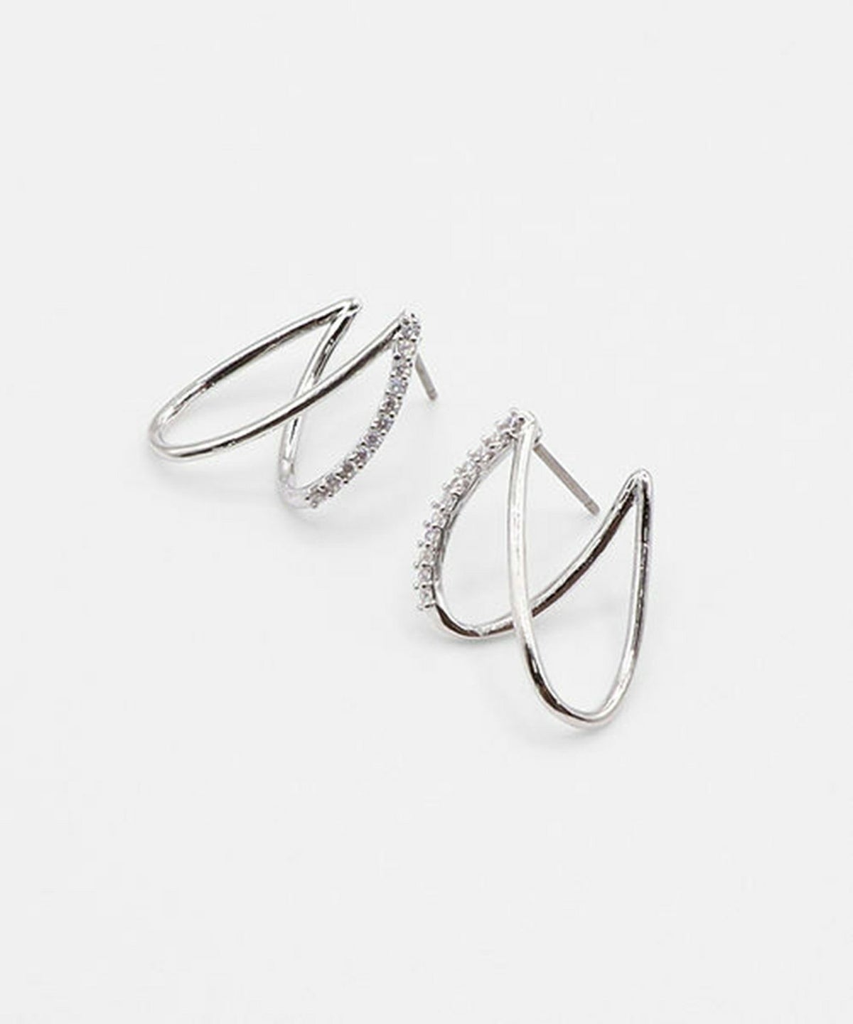 リニアクロスキュービックチタンポストピアス