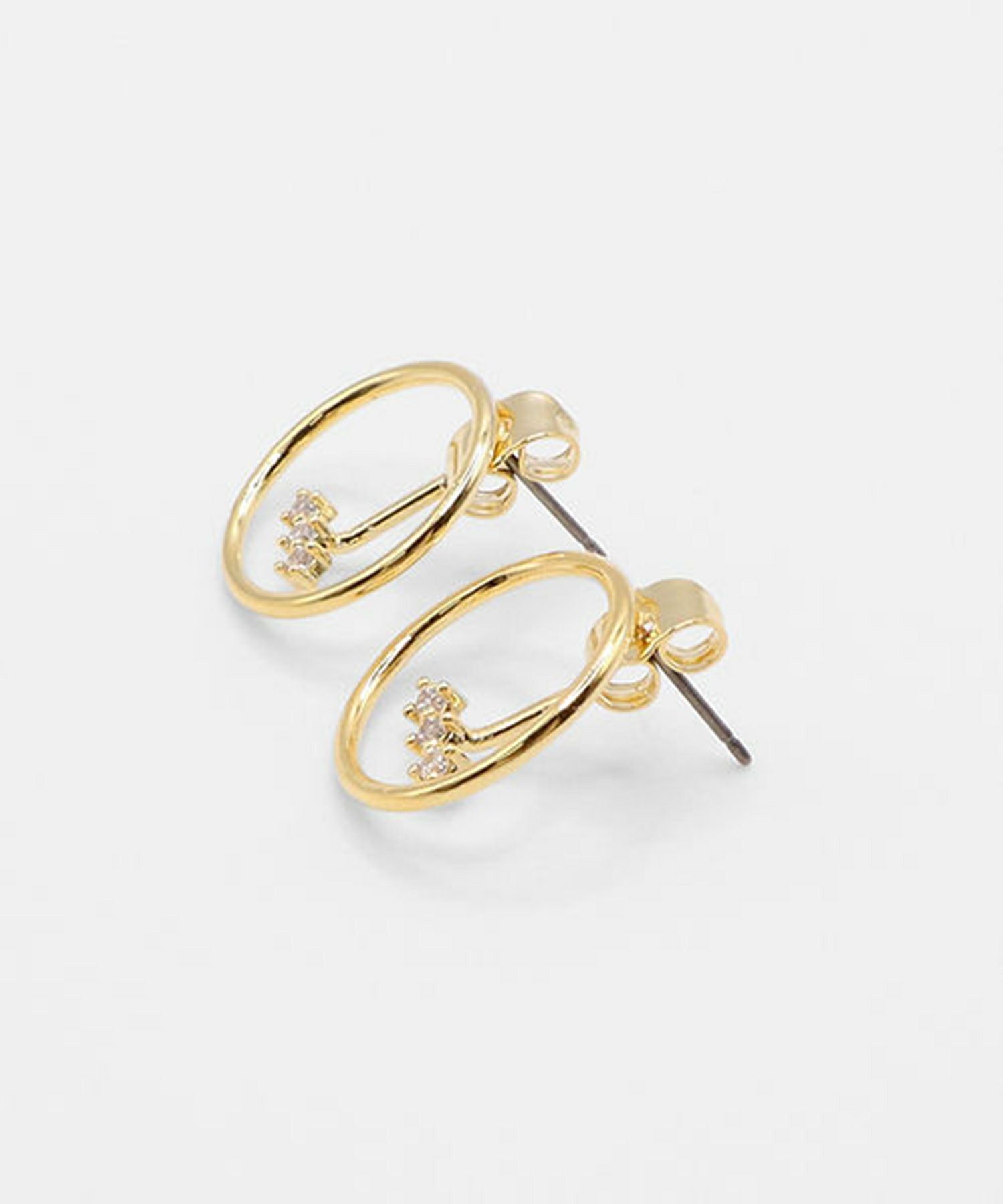 バックキャッチラウンドチタンポストピアス