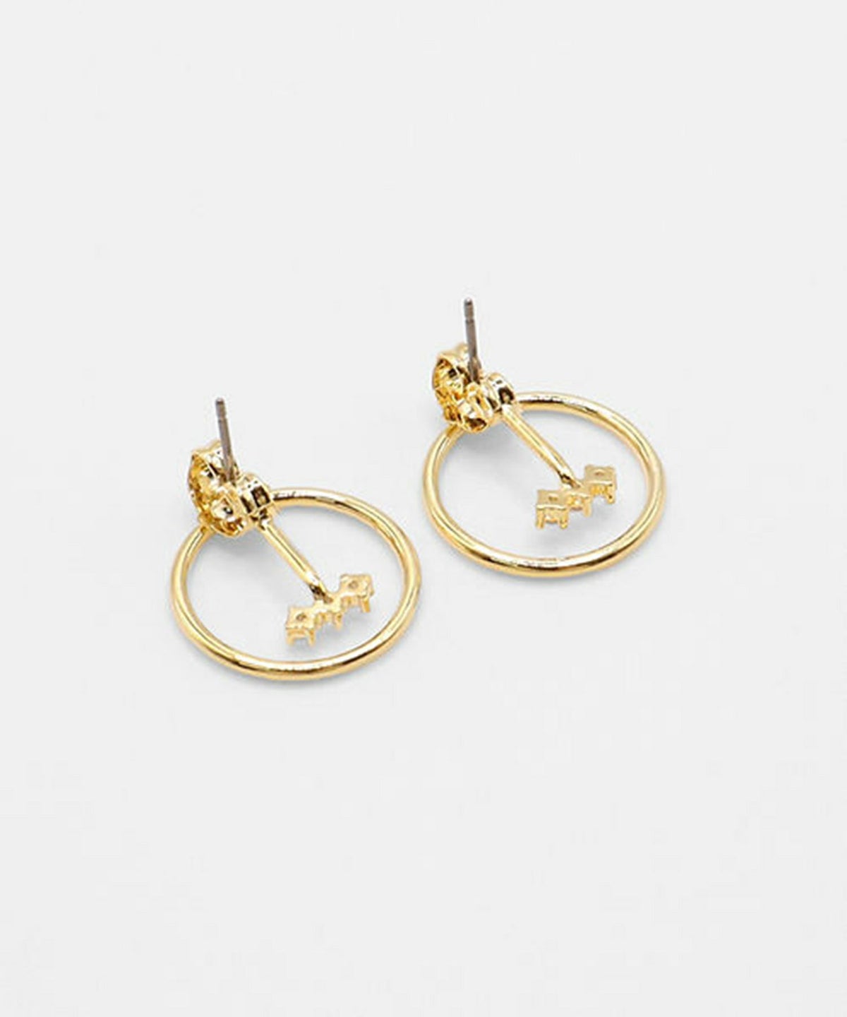 バックキャッチラウンドチタンポストピアス