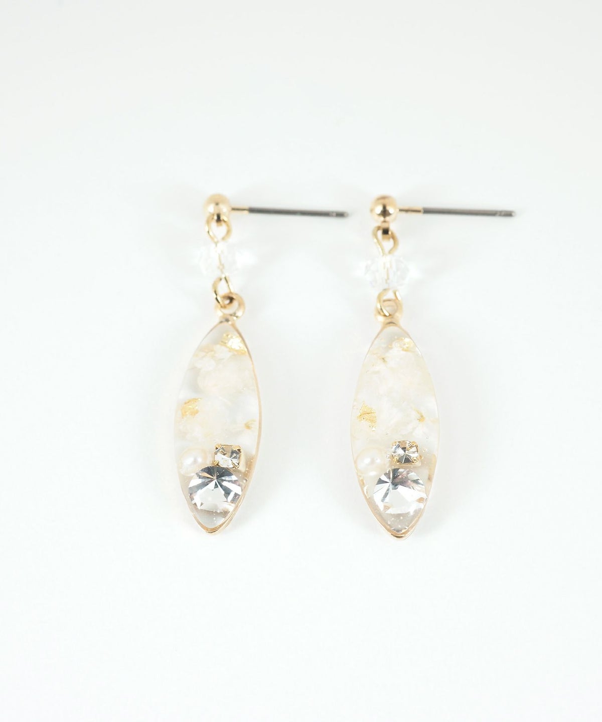 ドライフラワーバースストーンチタンポストピアス