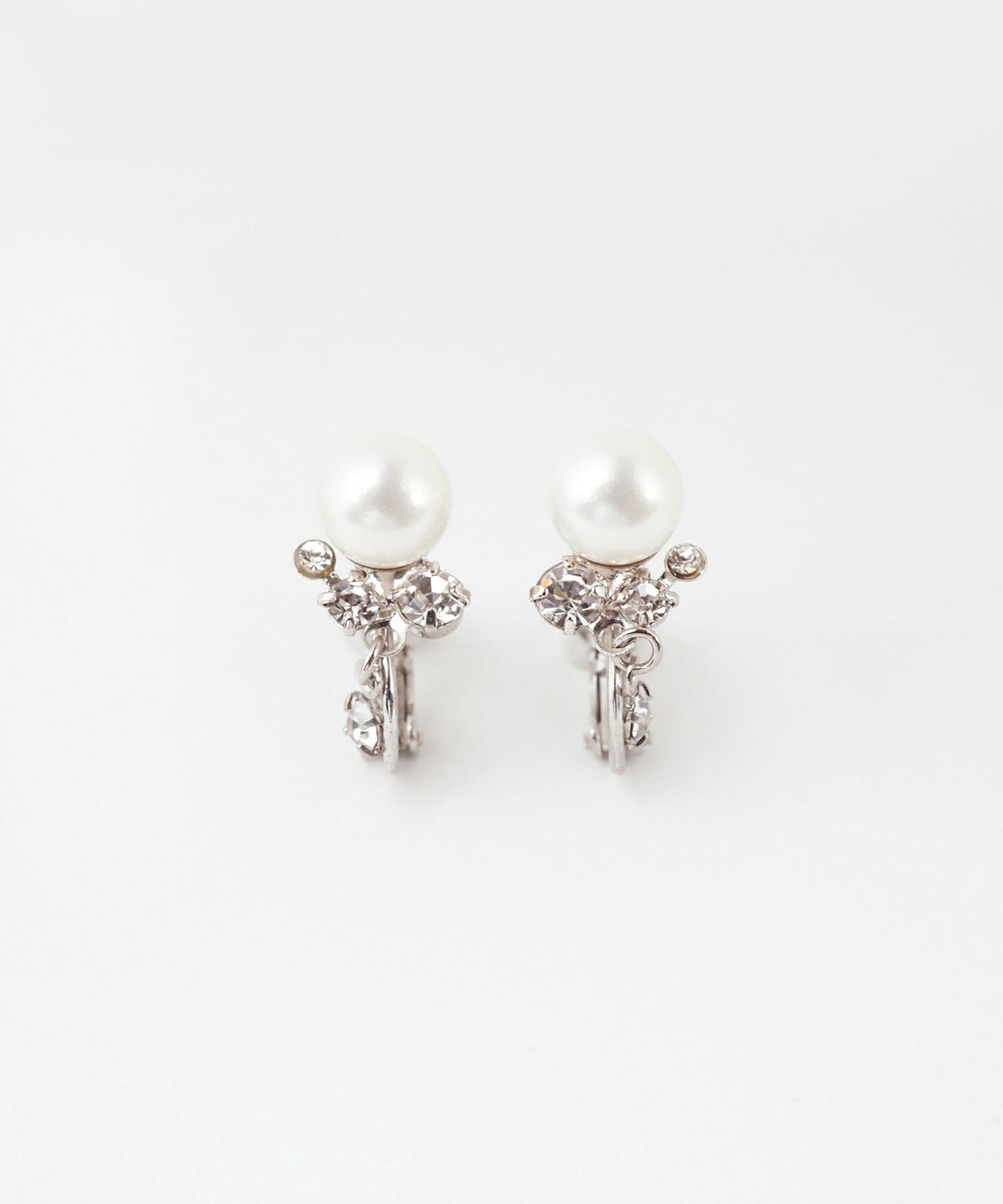 貝パールビジューイヤリング