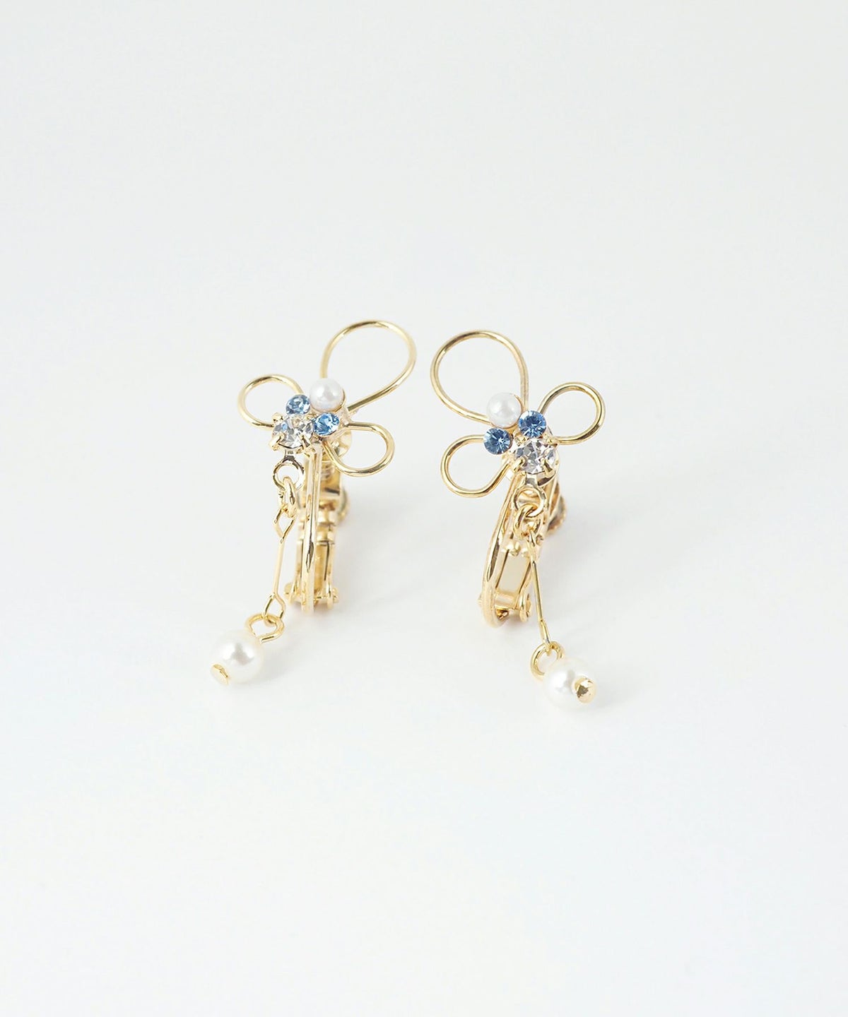 ワイヤーフラワービジューイヤリング