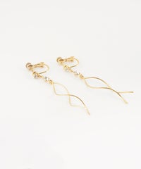 ダブルツイストラインイヤリング