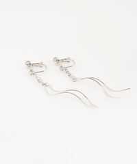 ダブルツイストラインイヤリング