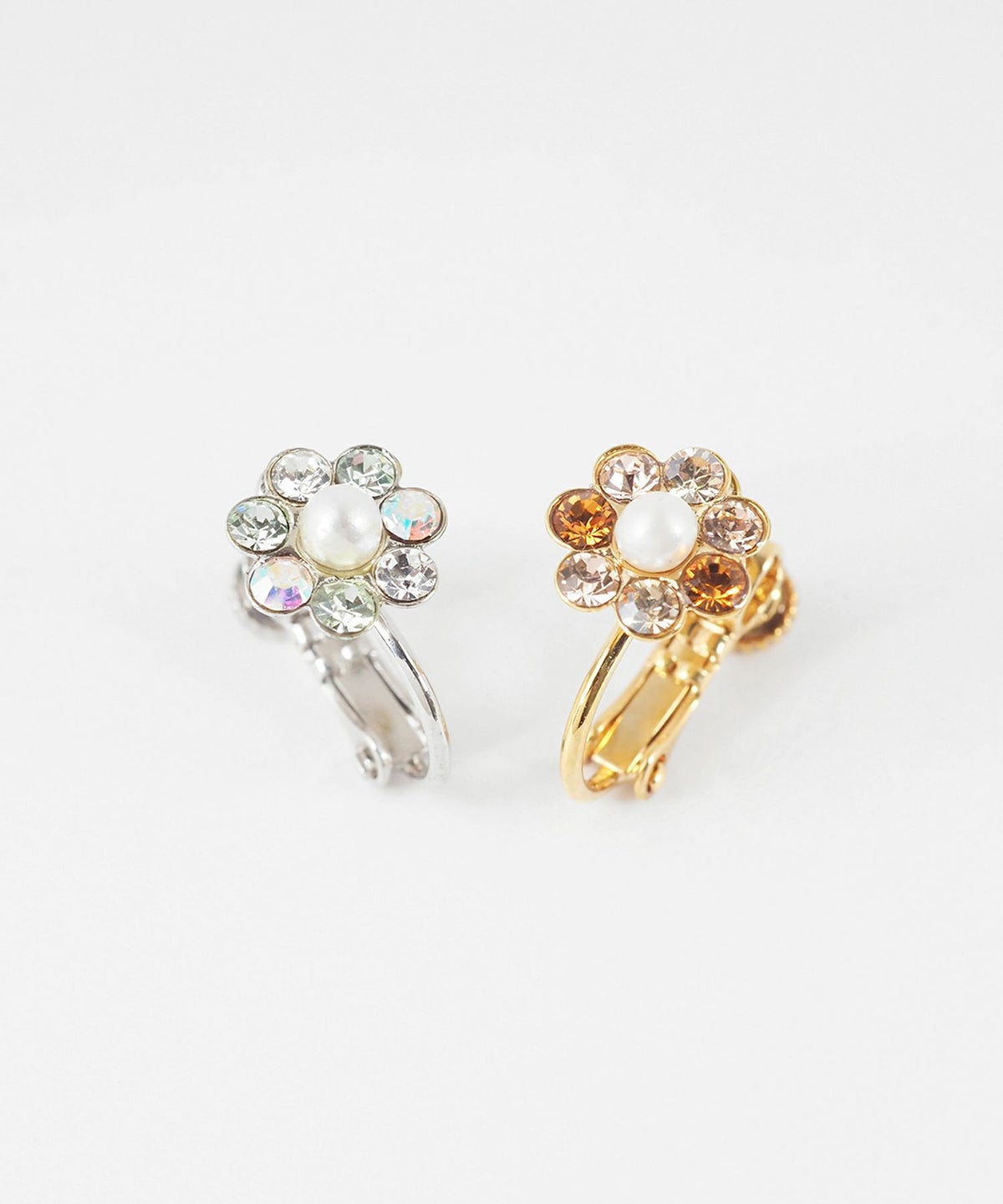 カラービジューフラワーイヤリング