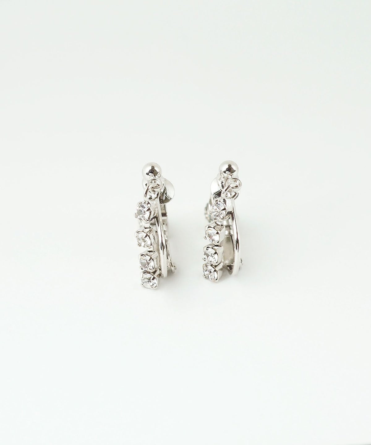 4連ラインストーンイヤリング