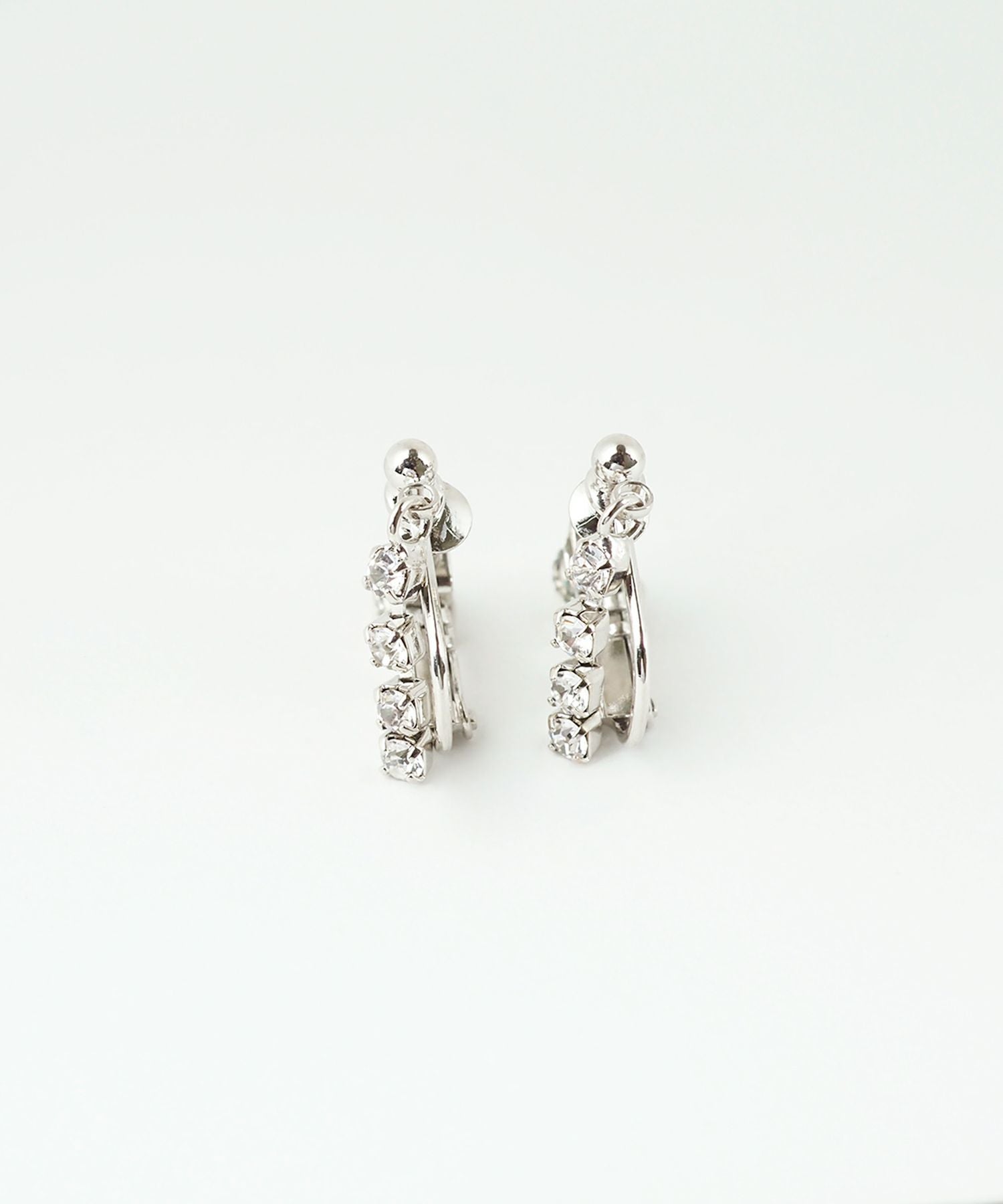 4連ラインストーンイヤリング