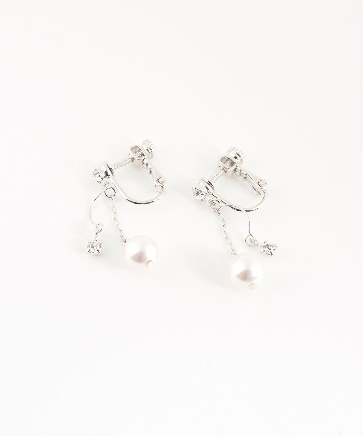 パールチェーンイヤリング