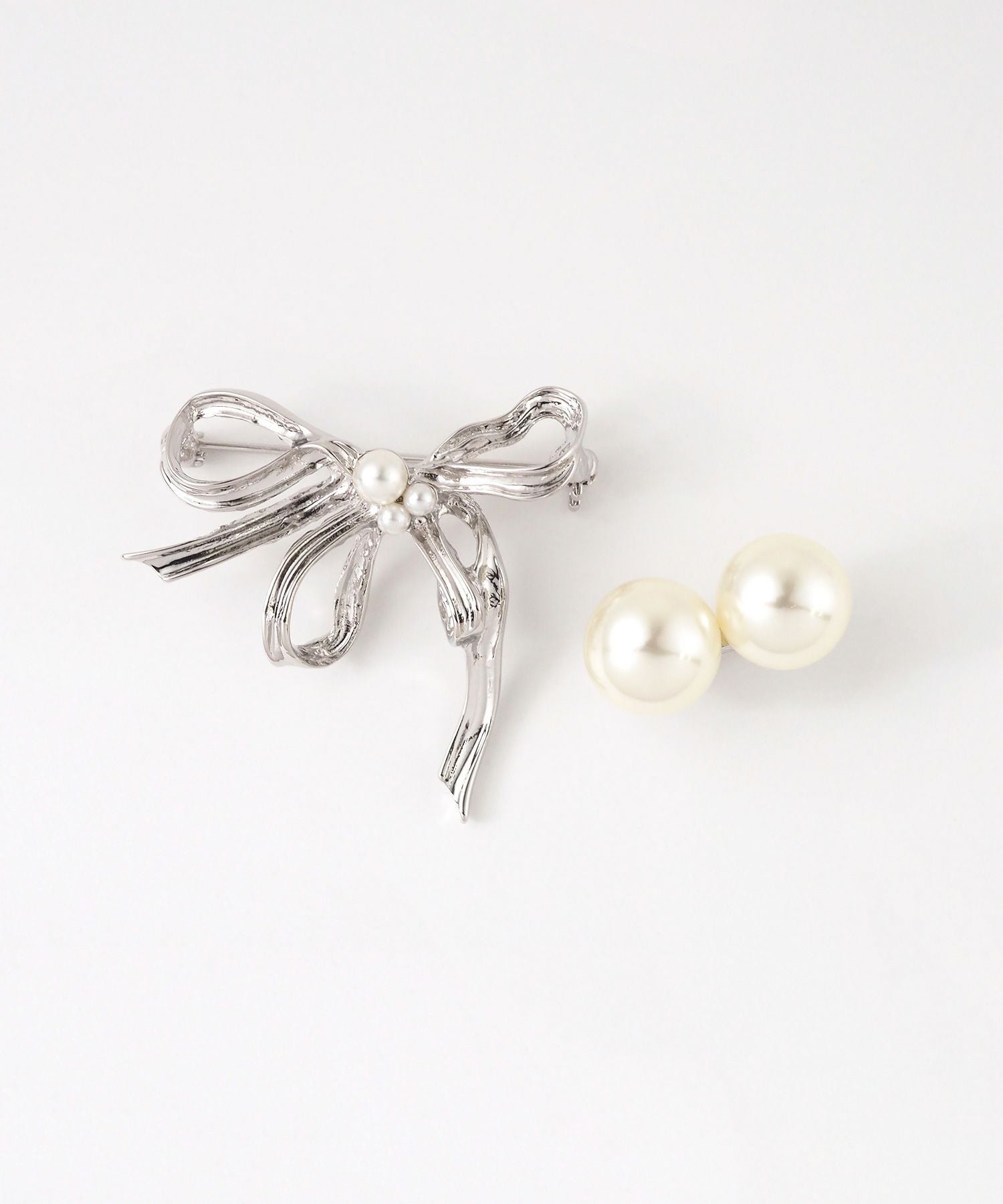 リボンパールブローチセット