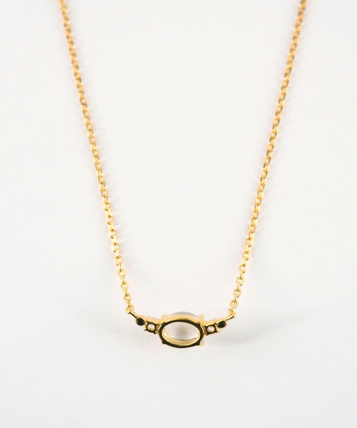 [SV925]オーバルフロートクリスタルネックレス