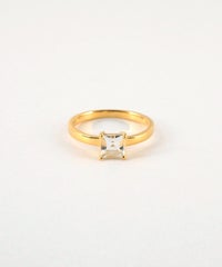 [SV925]スクエアクリスタルリング