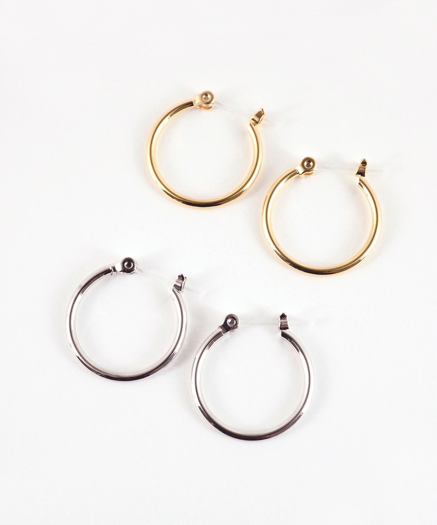 18mmフープ樹脂ポストピアス