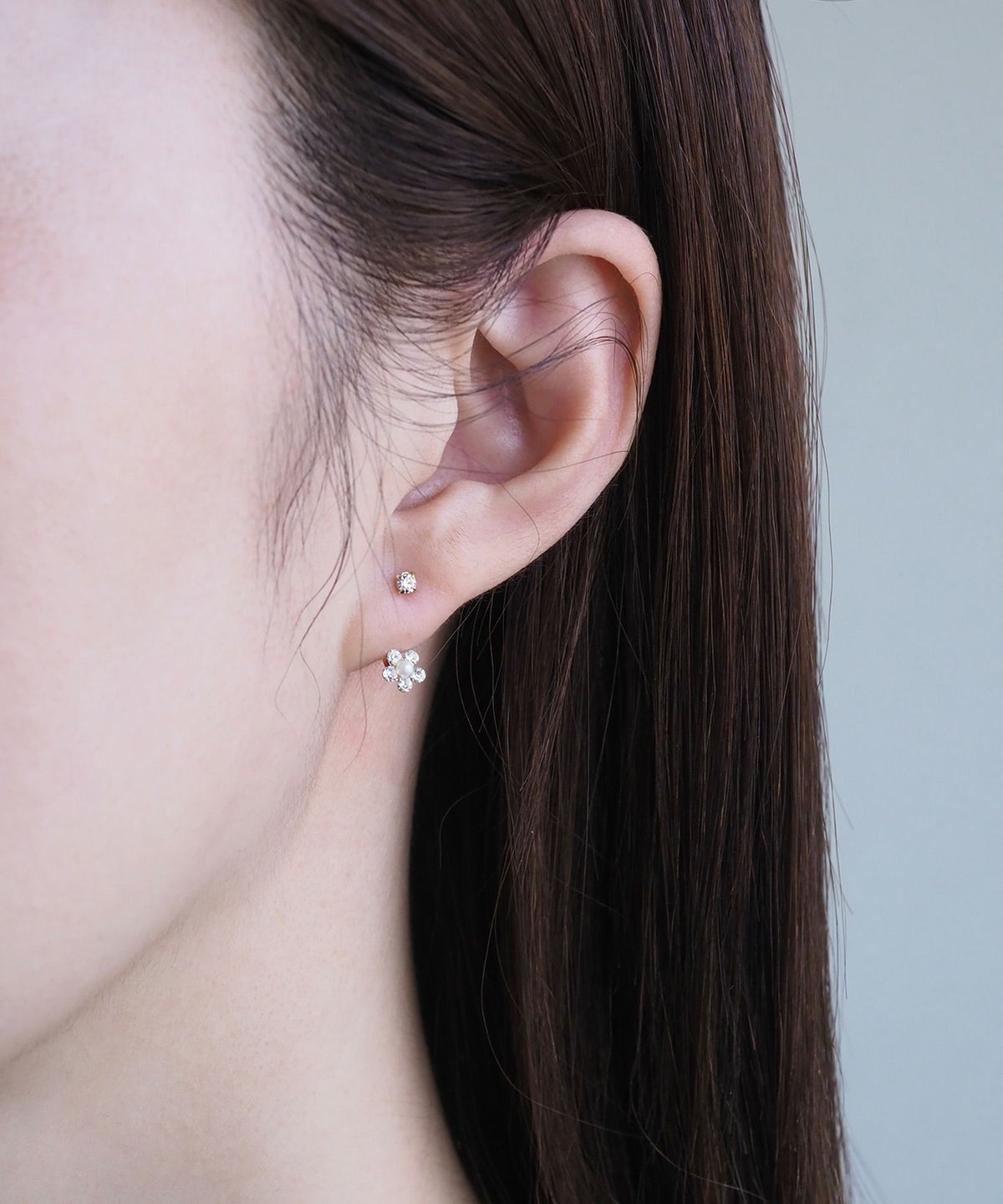 フラワーラインストーンバックキャッチピアス