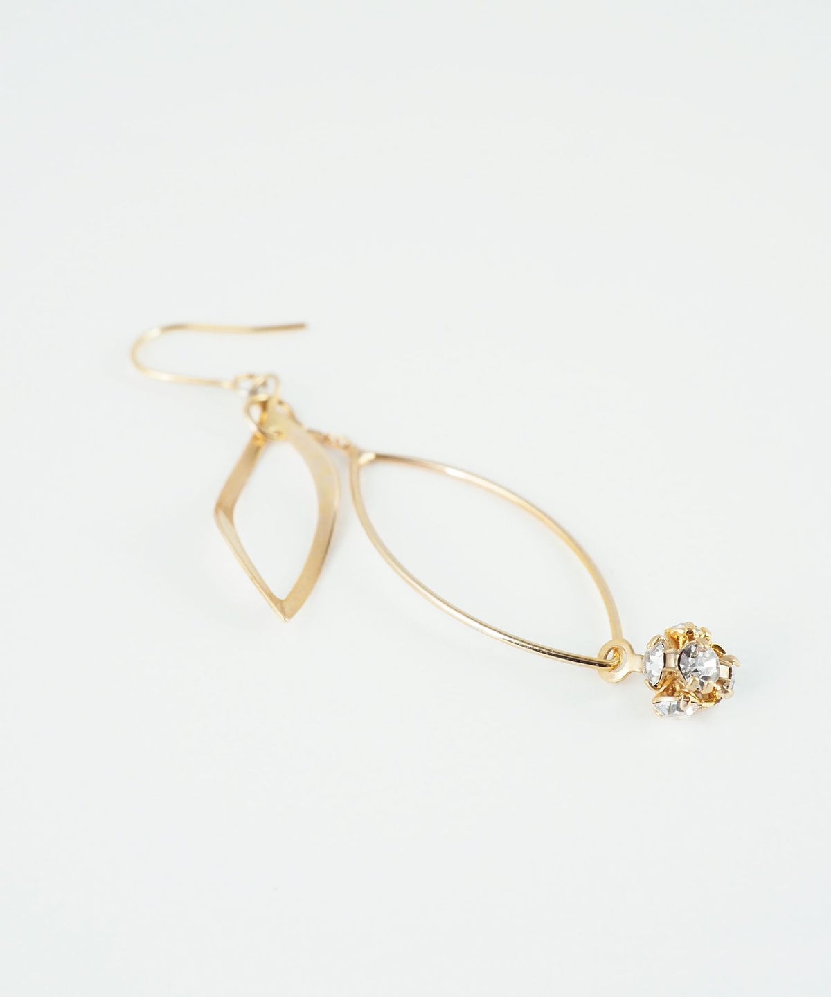 ダブルマーキスフックピアス