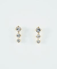 トリプルラインストーンピアス