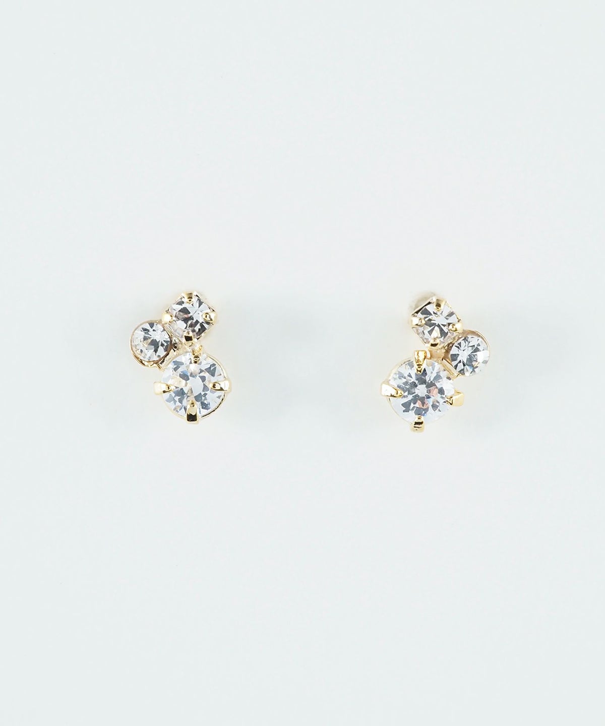 3連ラインストーンミニピアス