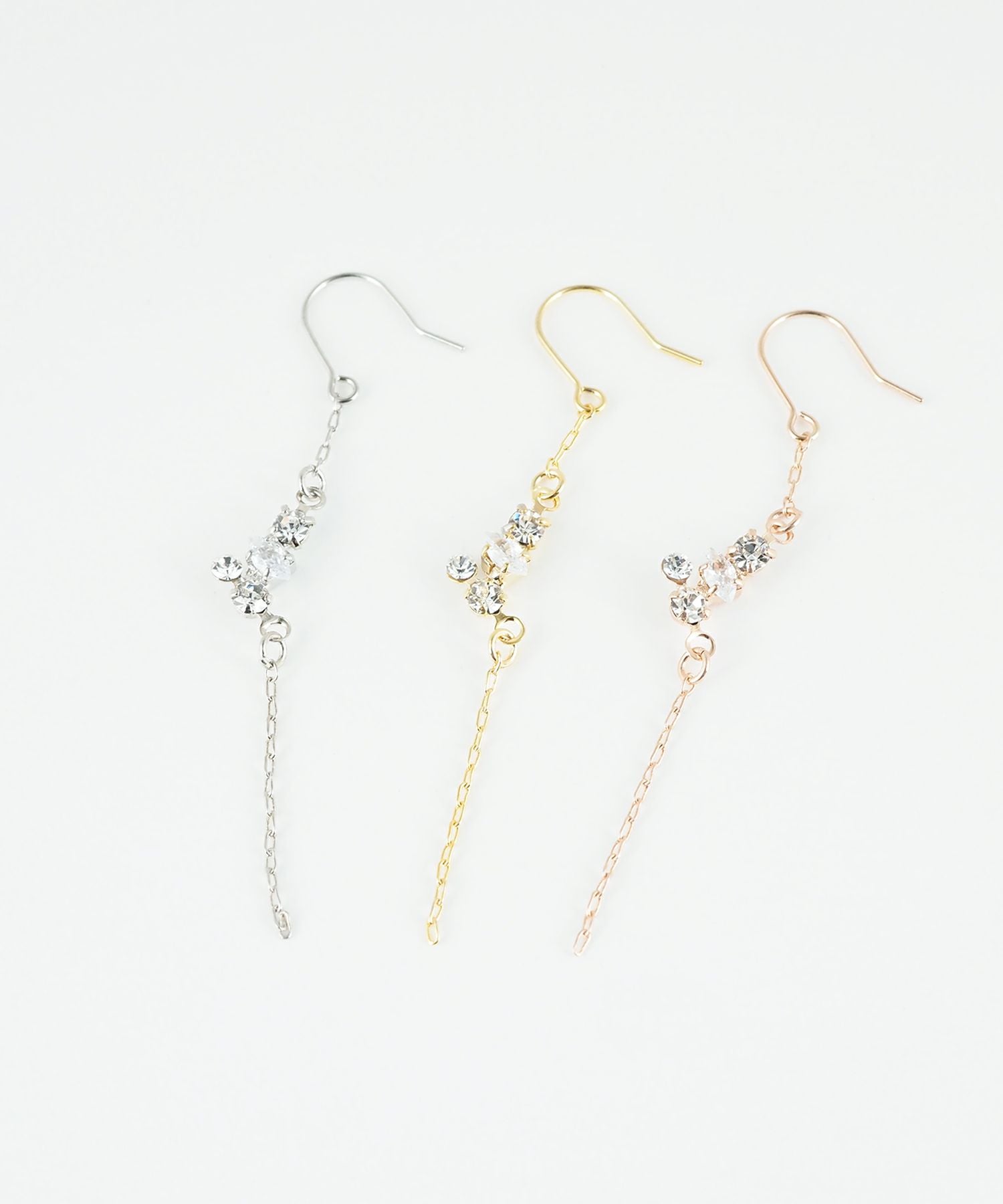 ウェーブラインビジューピアス | 【公式】MUK ONLINE SHOP｜人気
