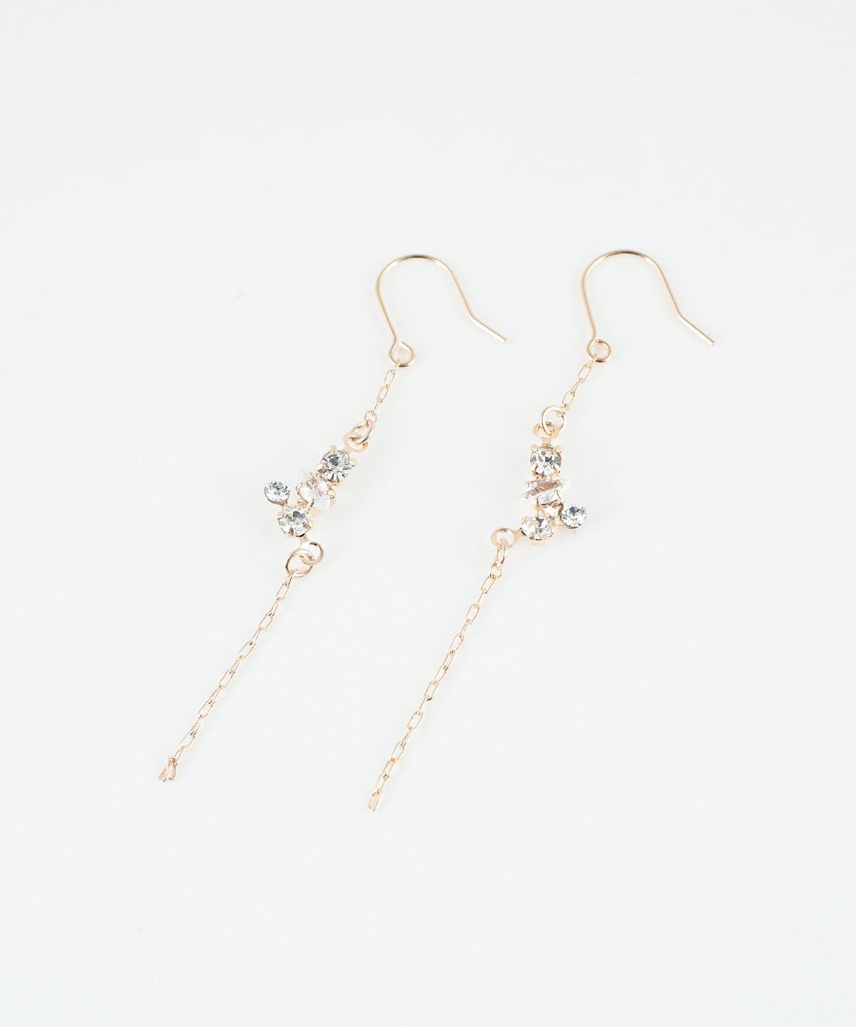 ビジューチェーンフックピアス