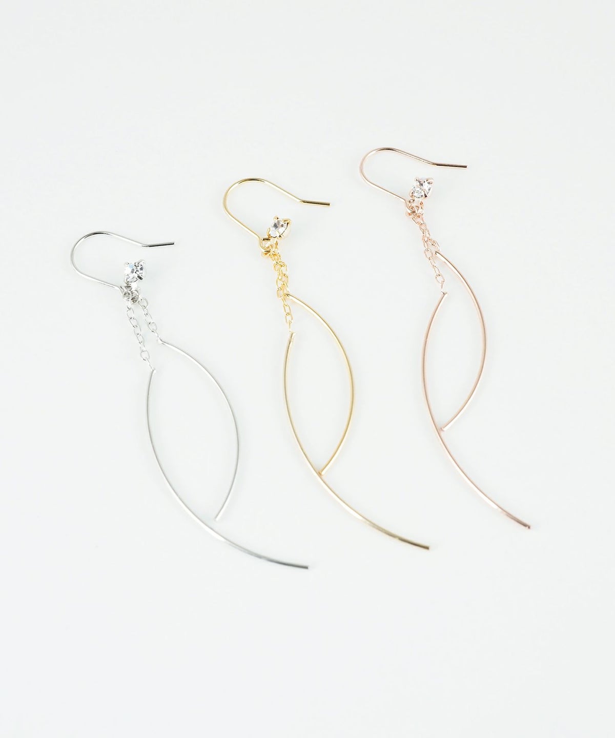 ダブルラインスイングフックピアス