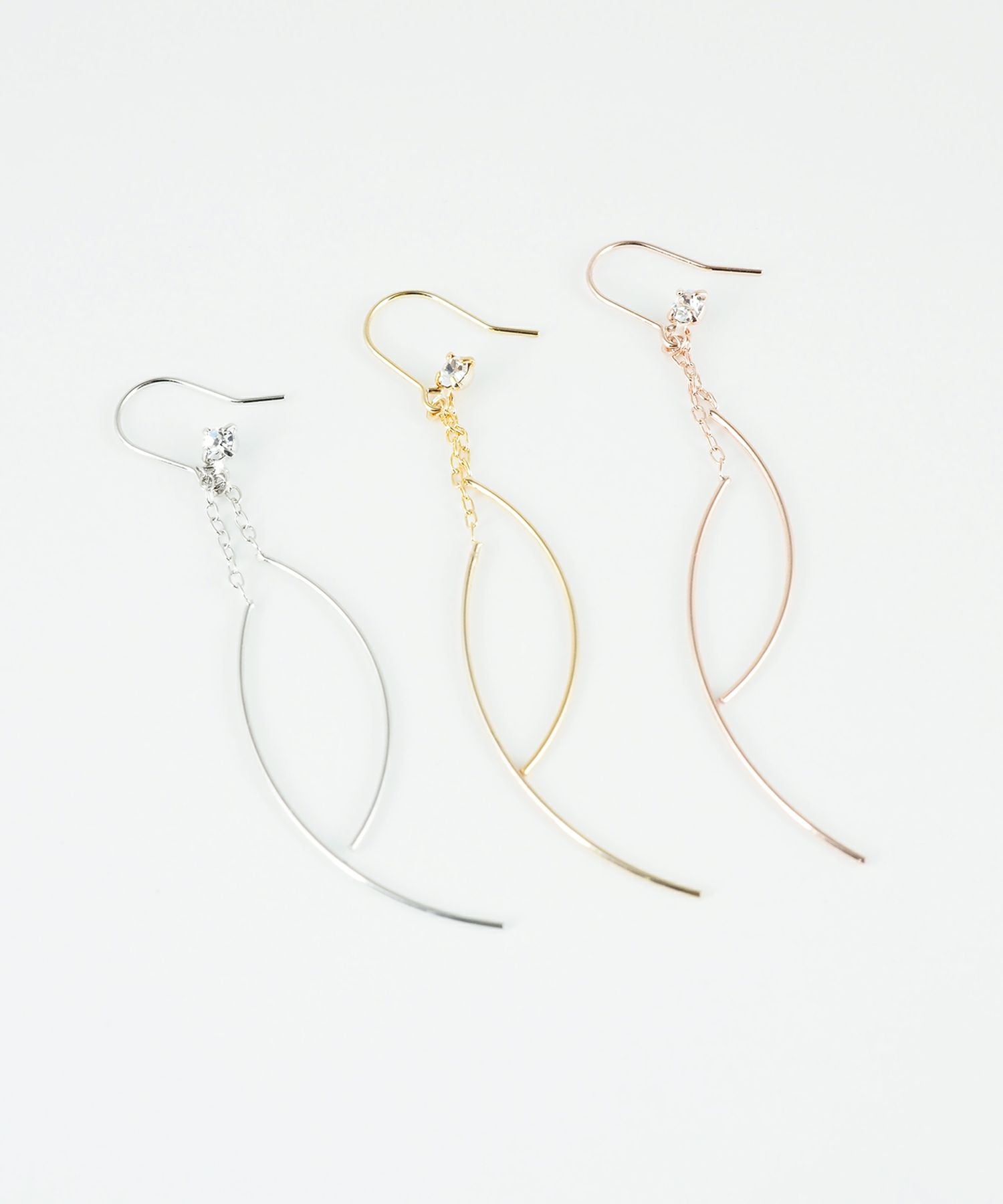 ダブルラインスイングフックピアス