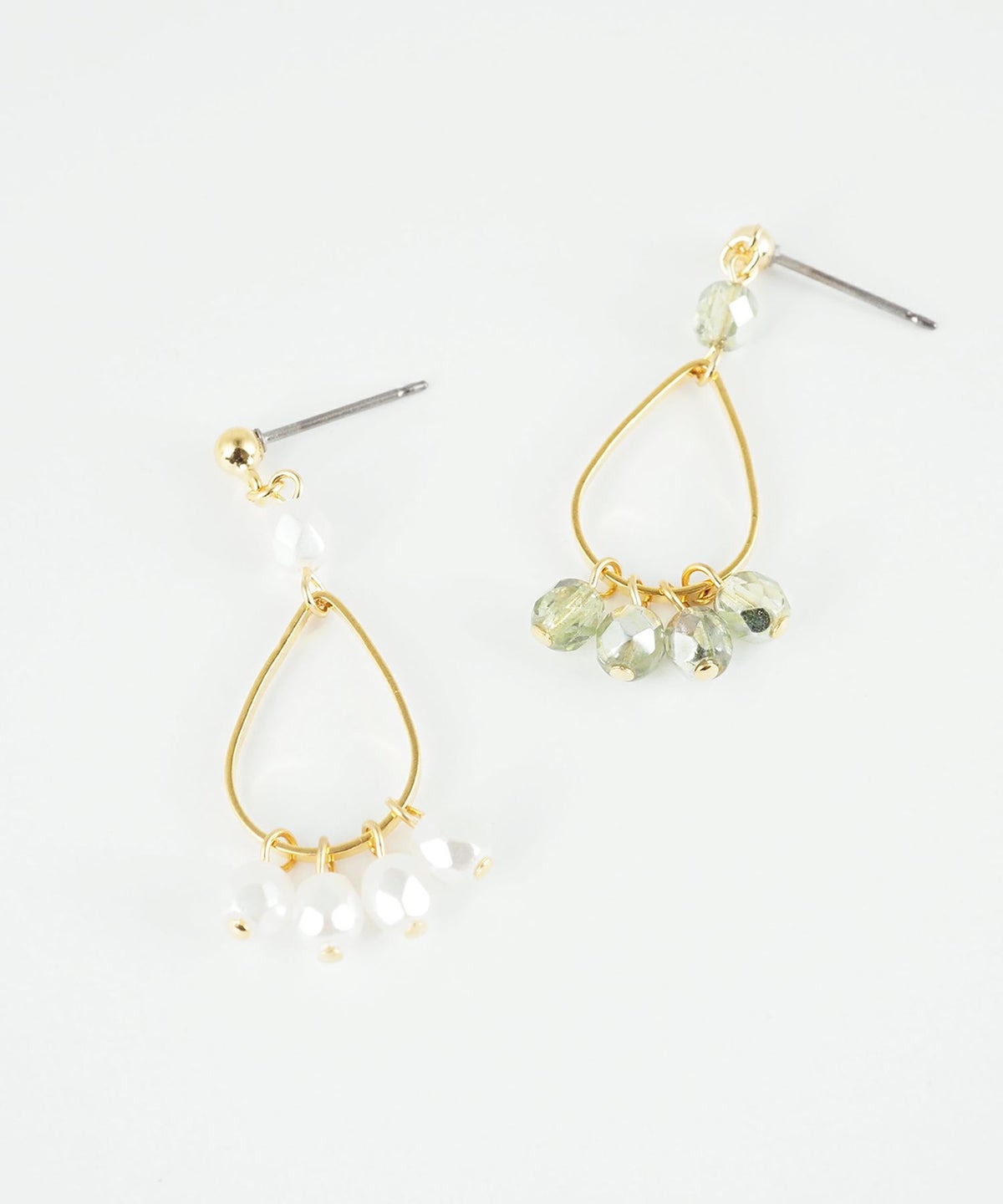 ドロップビーズチタンポストピアス