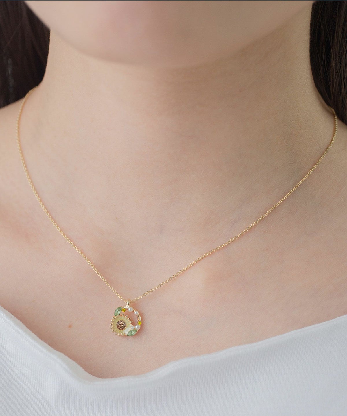 ひまわりサークルネックレス