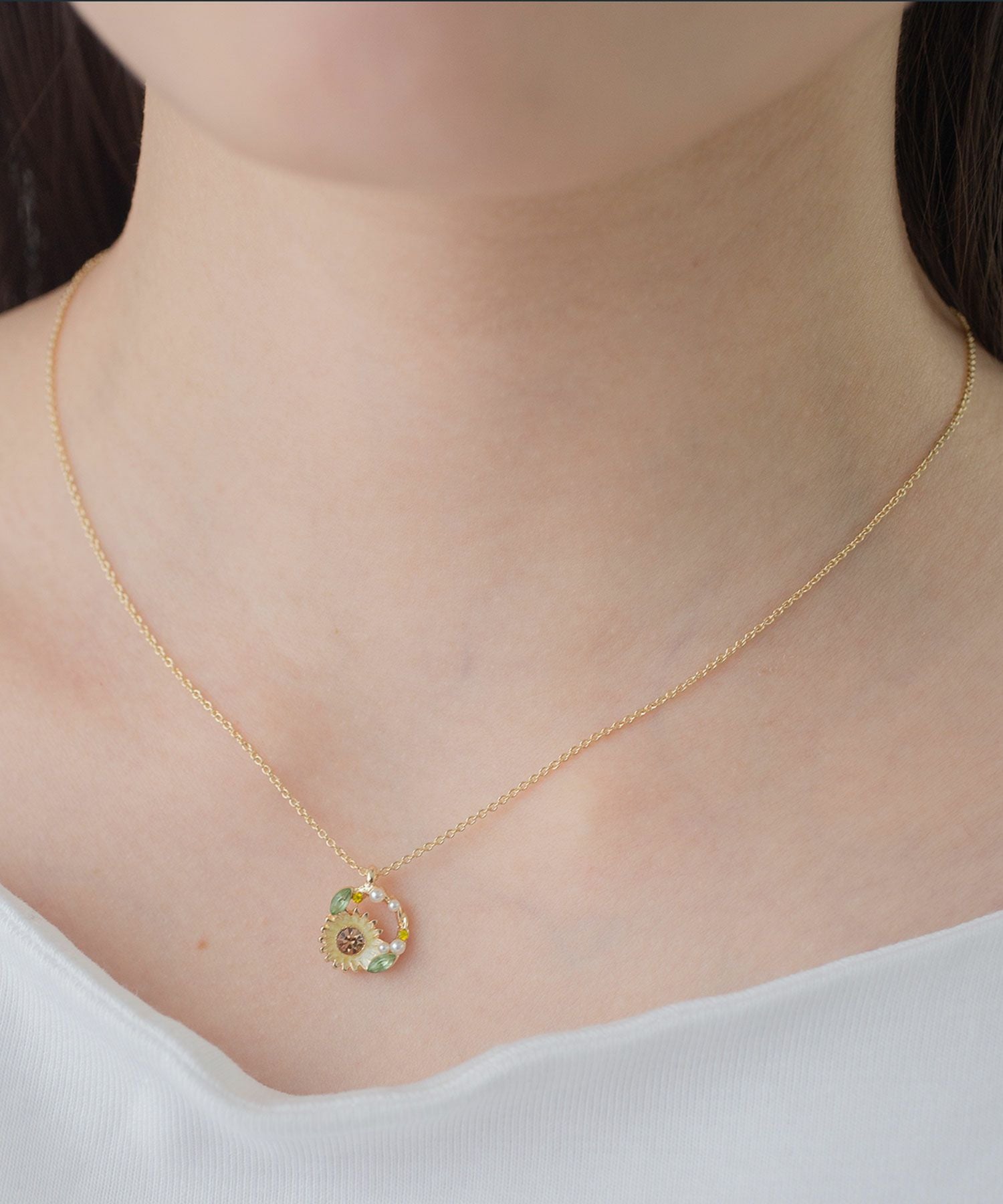 ひまわりサークルネックレス