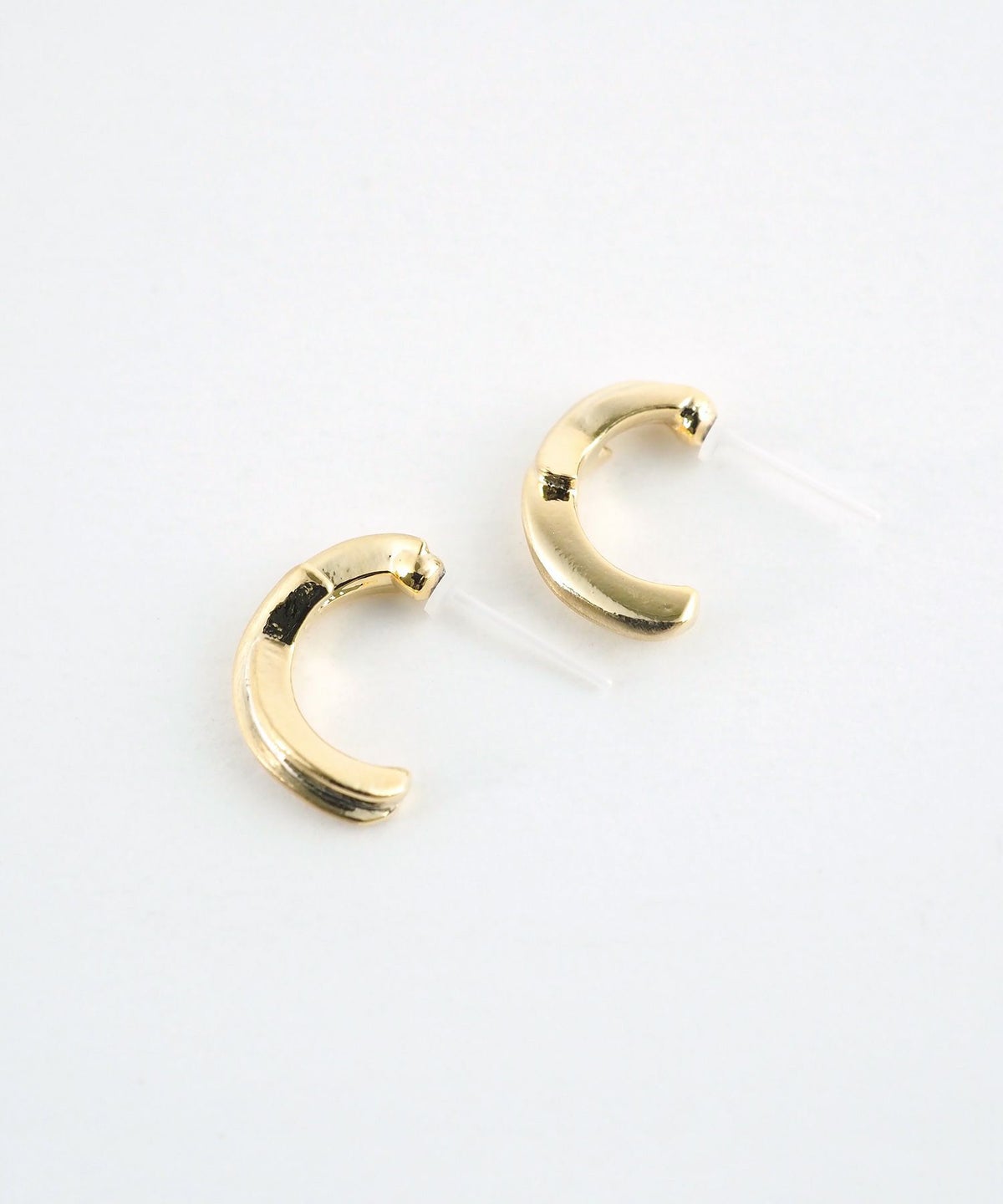 スライドラインフープセラミックポストピアス