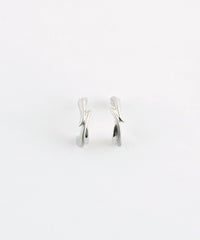 スライドラインフープセラミックポストピアス