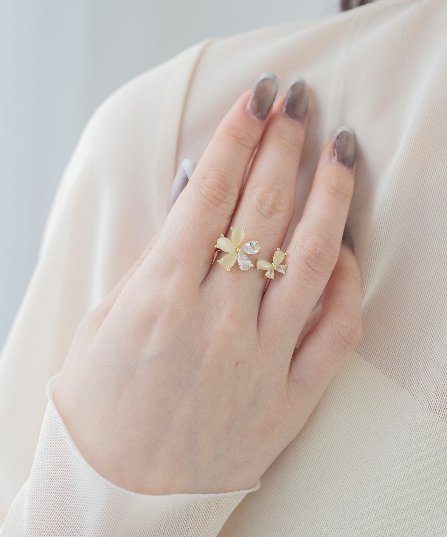 フラワーバタフライフリーリング | 【公式】MUK ONLINE SHOP｜人気