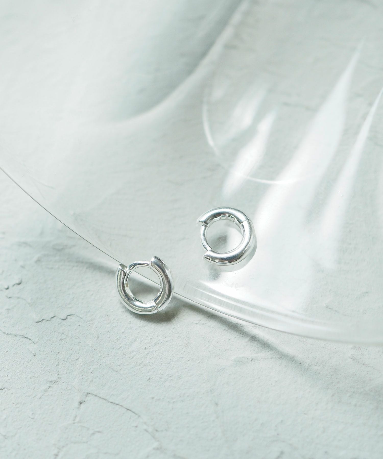 [SV925]ミニマルフープワンタッチピアス